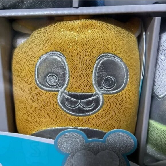 Disney 100 Year Limited Edition Squishmallows Set - Picture 10 of 11